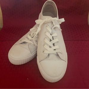 Women’s True Craft Canvas Sneakers